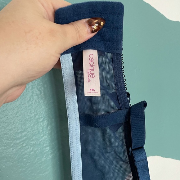 Cacique balconette bra | Never worn | Size 44 C | 30$ - Picture 3 of 3